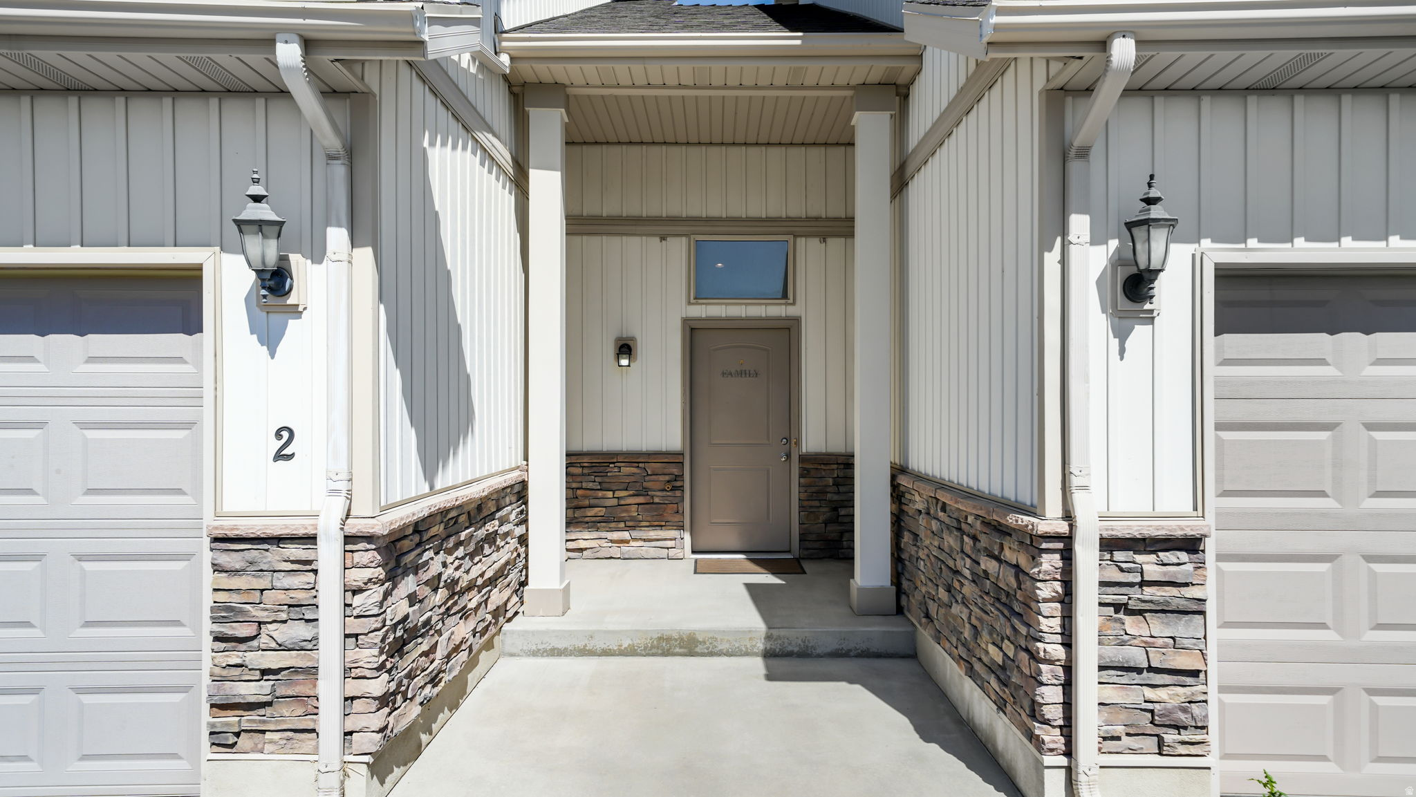 RIVER VALLEY 4 PLEX - Residential
