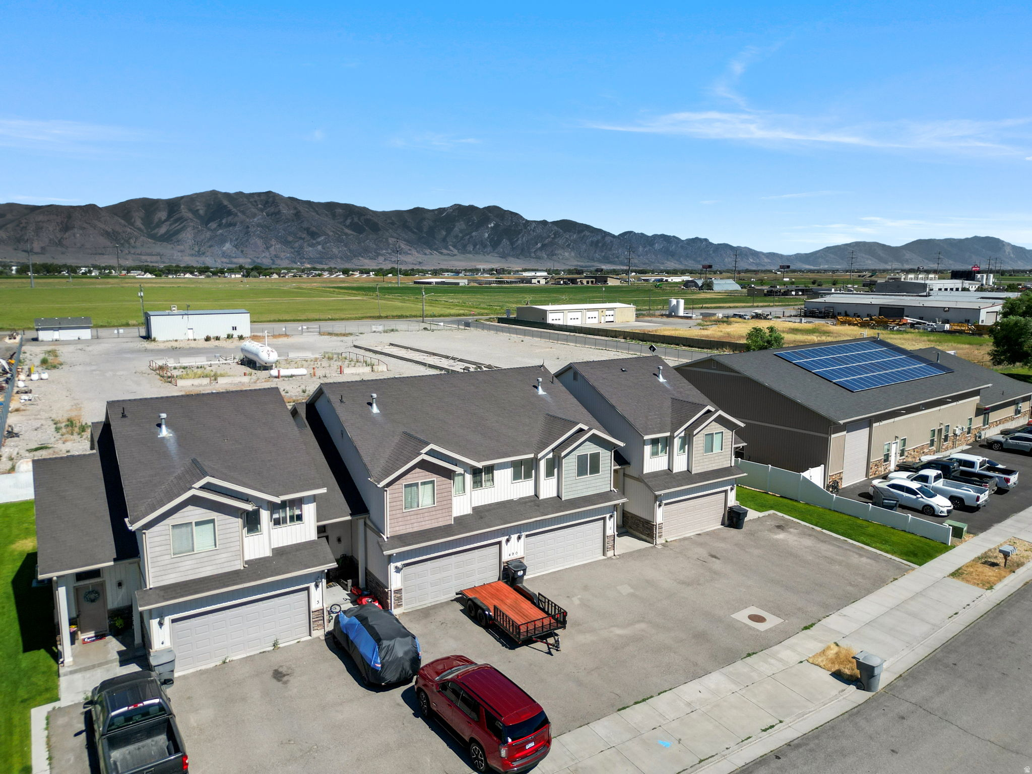 RIVER VALLEY 4 PLEX - Residential