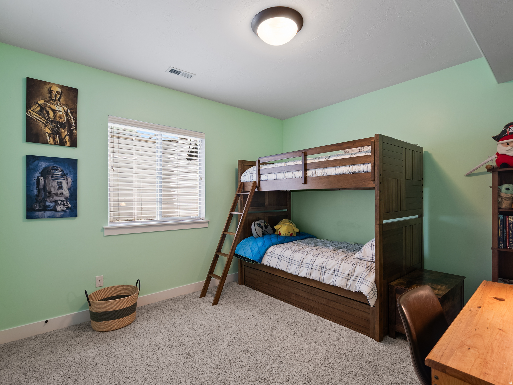 STIRLING POINTE - Residential