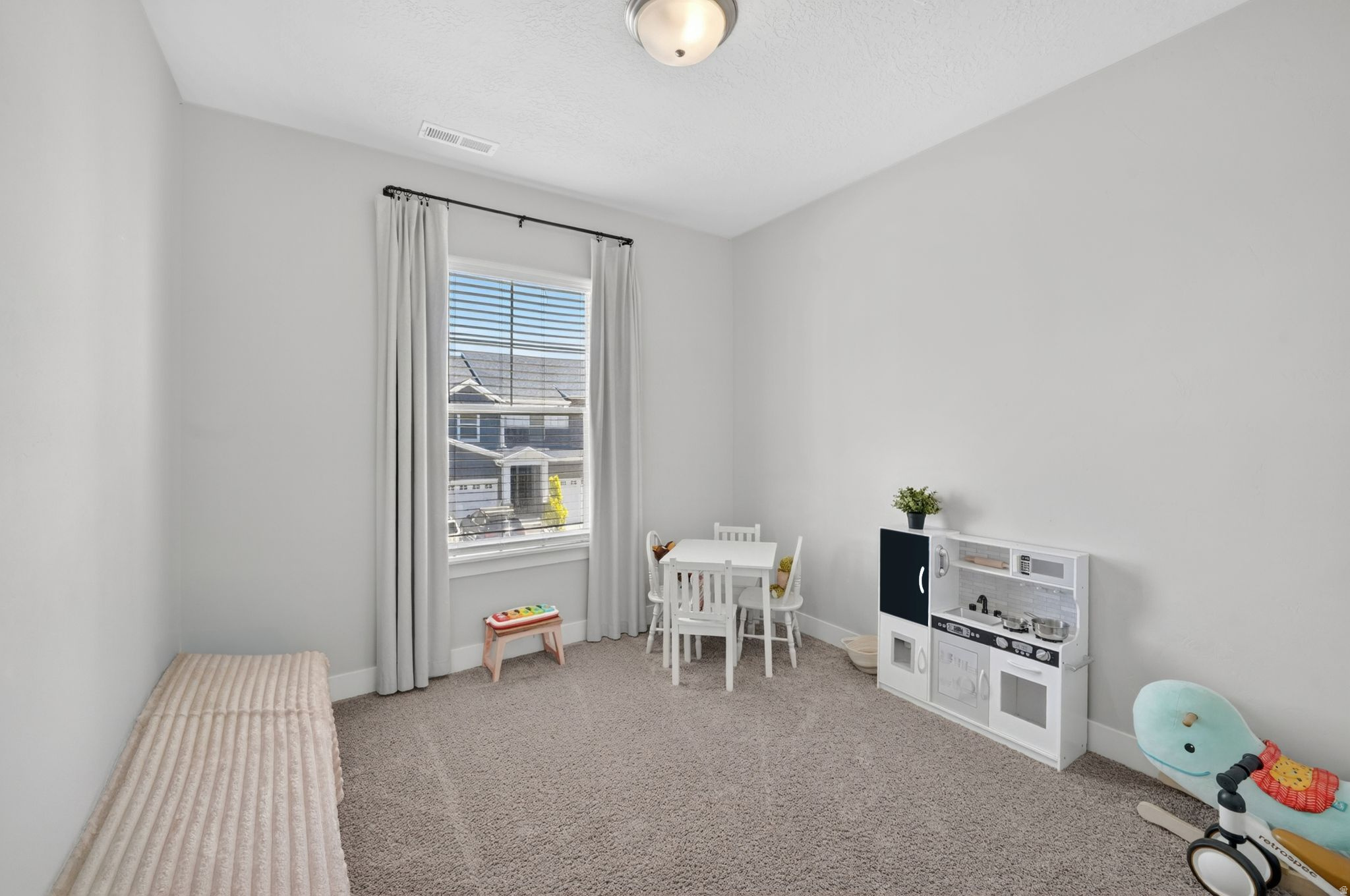 PARKSIDE - Residential
