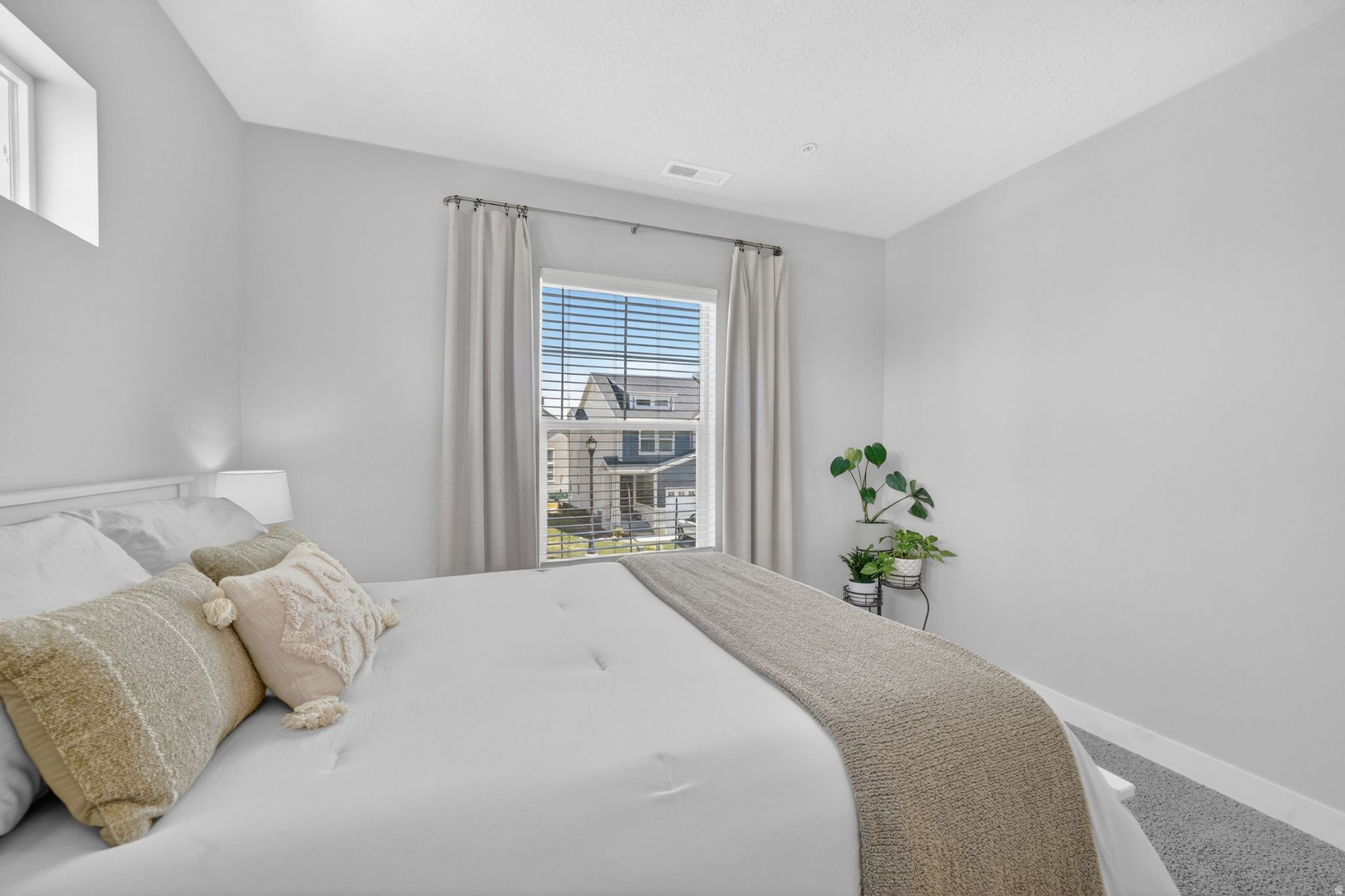 PARKSIDE - Residential