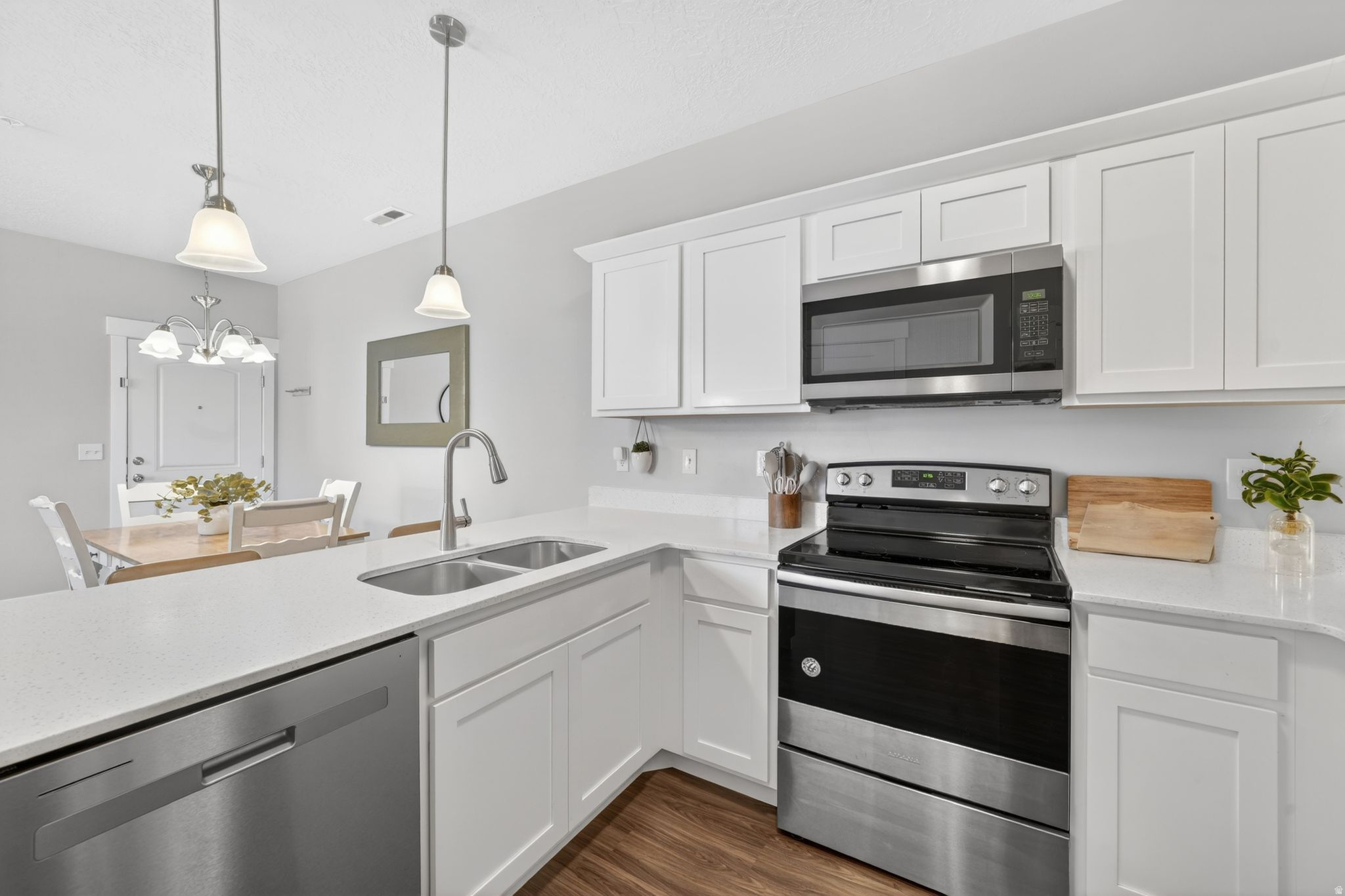PARKSIDE - Residential