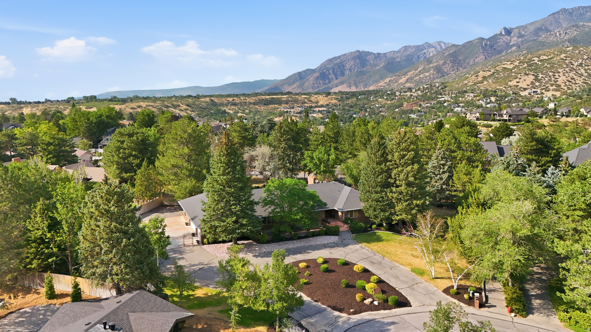 PEPPERWOOD - Residential
