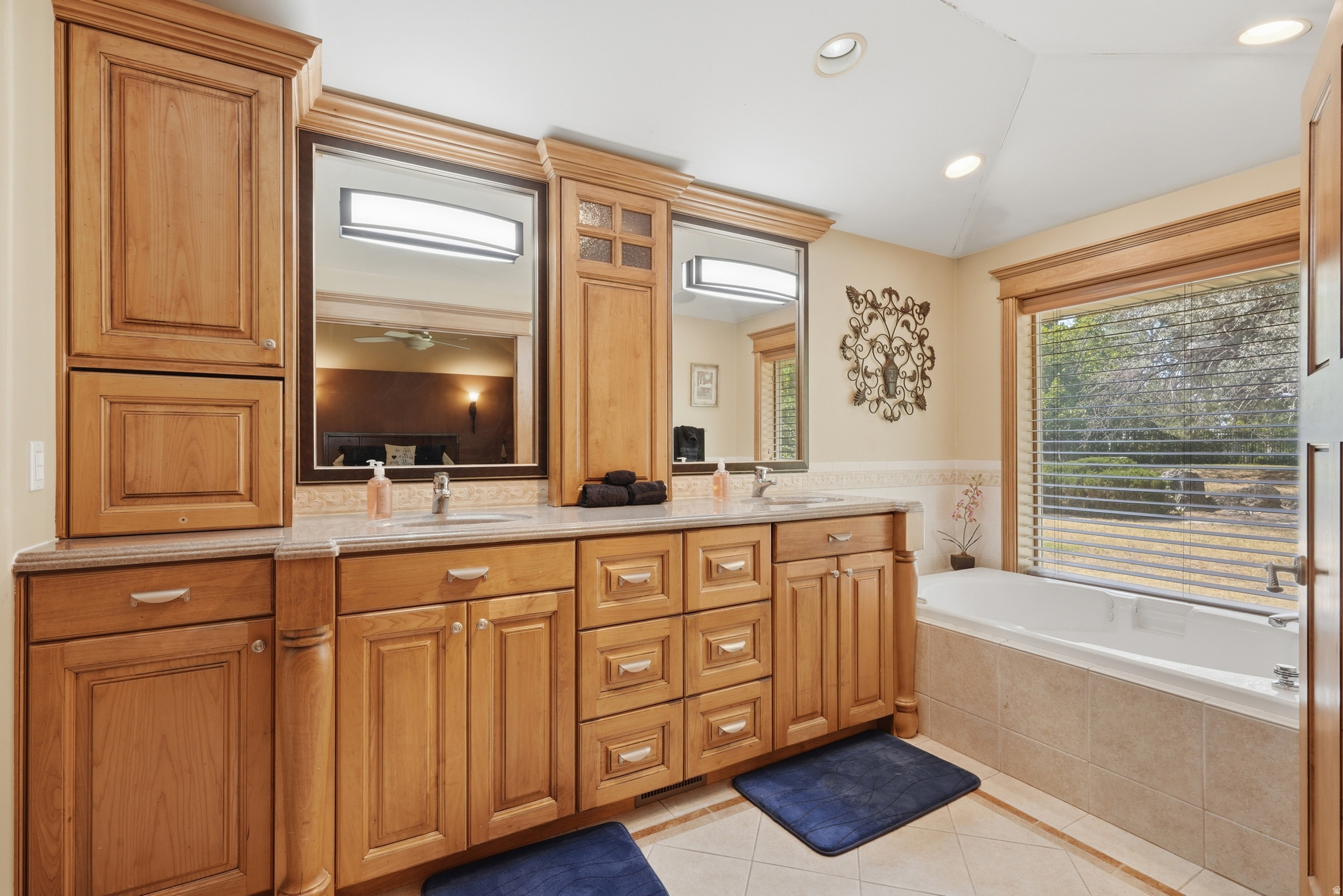 PEPPERWOOD - Residential