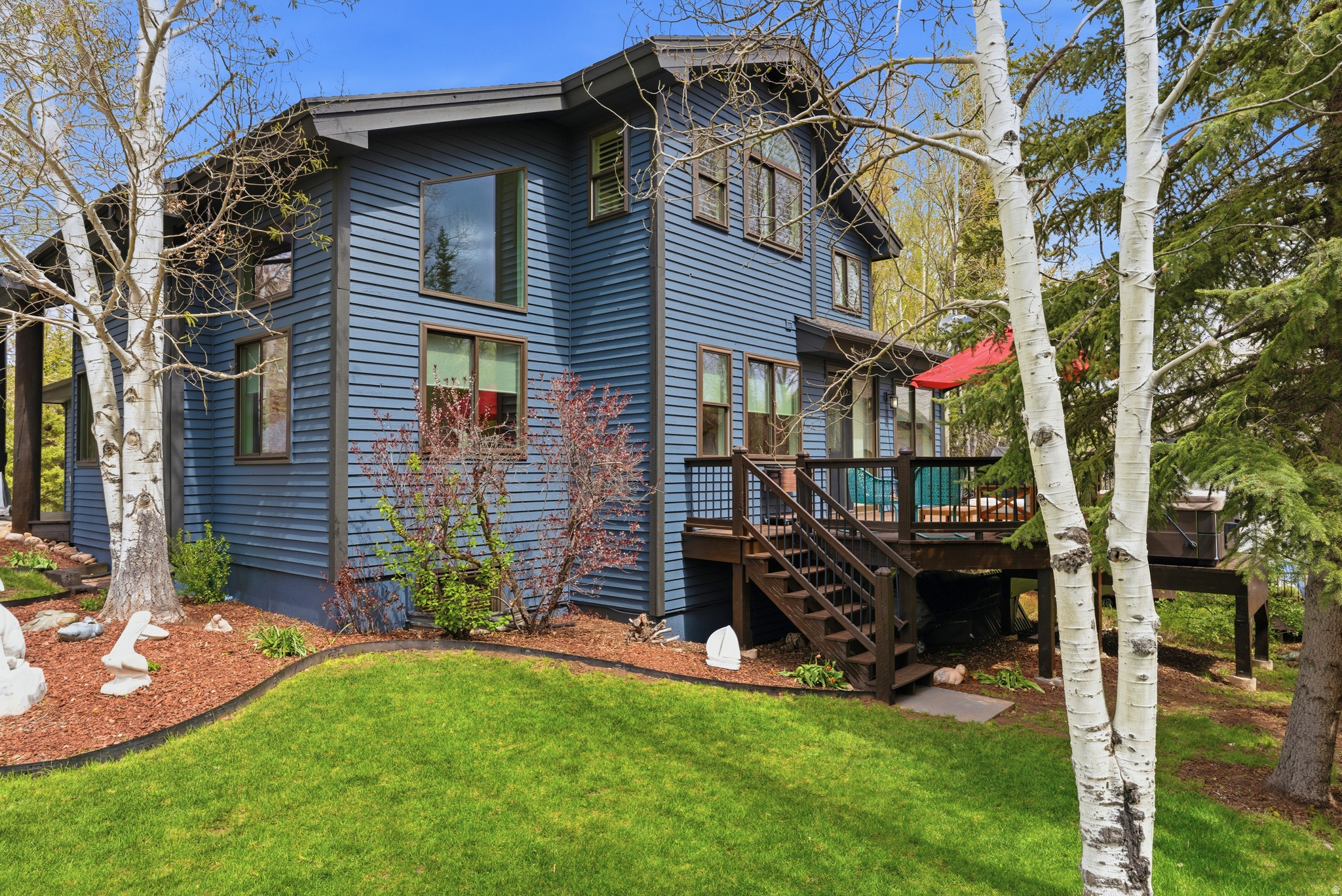 SILVER SPRINGS - Residential