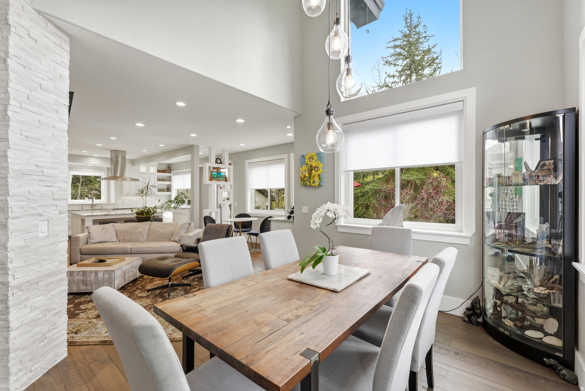 SILVER SPRINGS - Residential