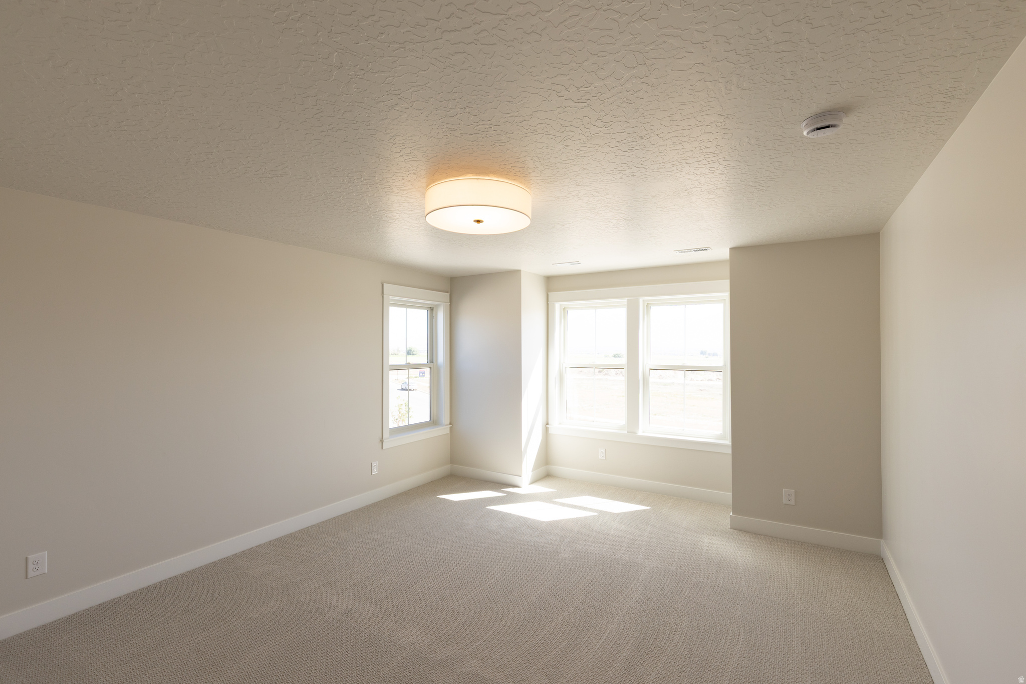 BEACON POINTE - Residential
