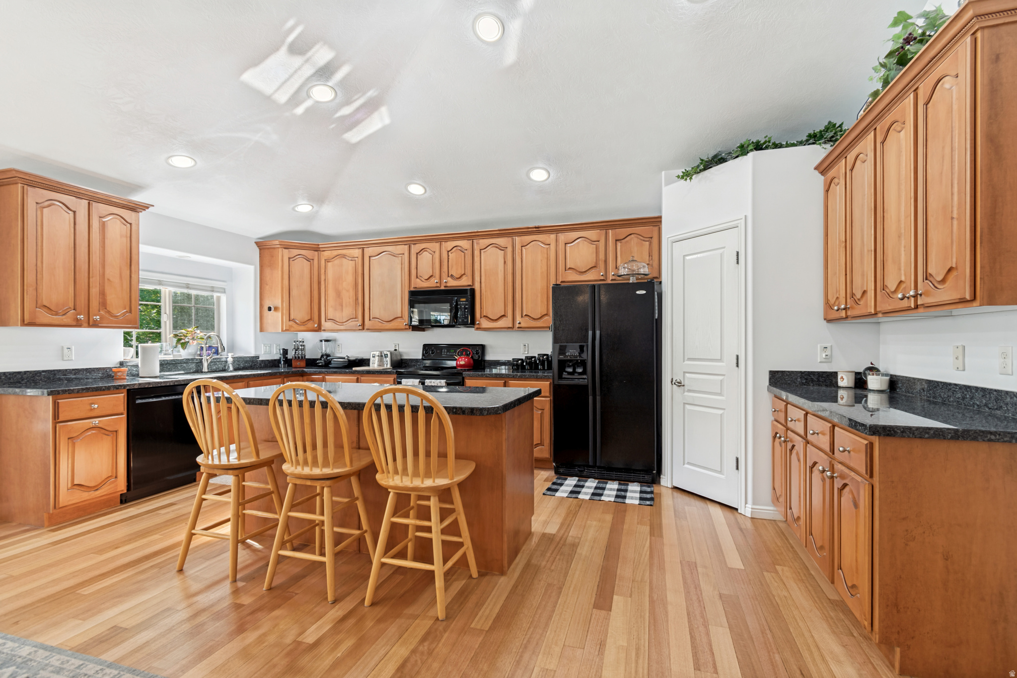 DRY CREEK - Residential