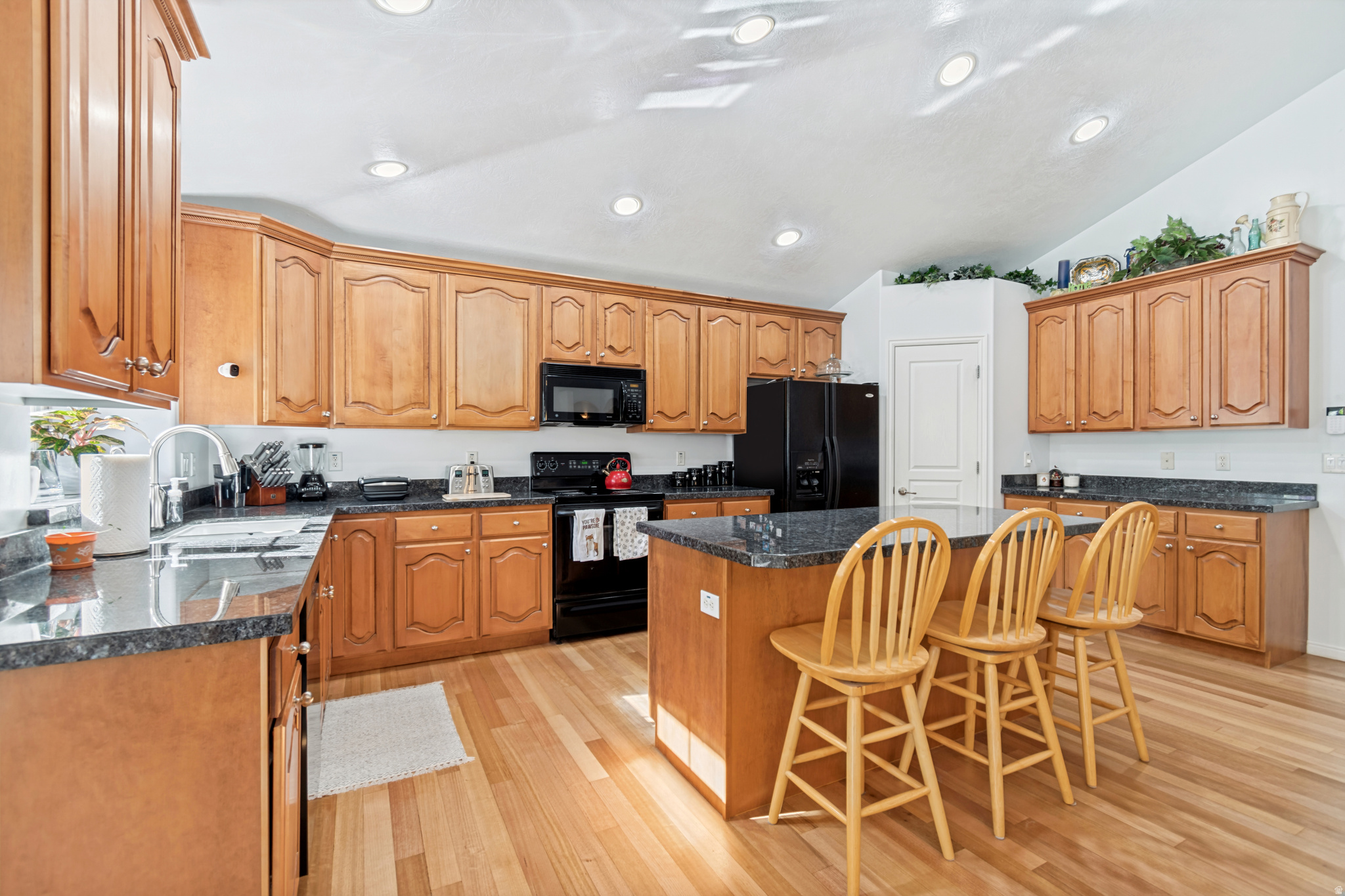 DRY CREEK - Residential