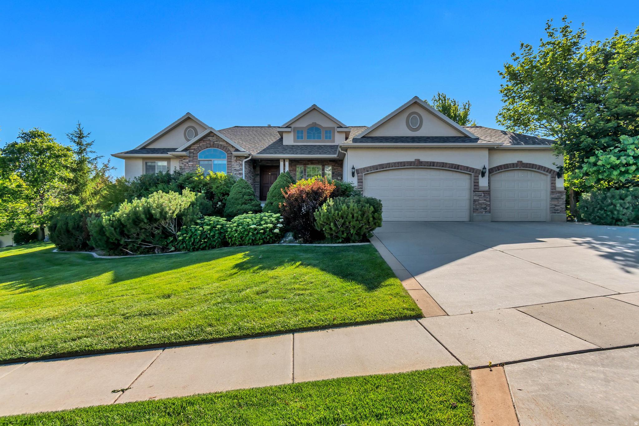 DRY CREEK - Residential