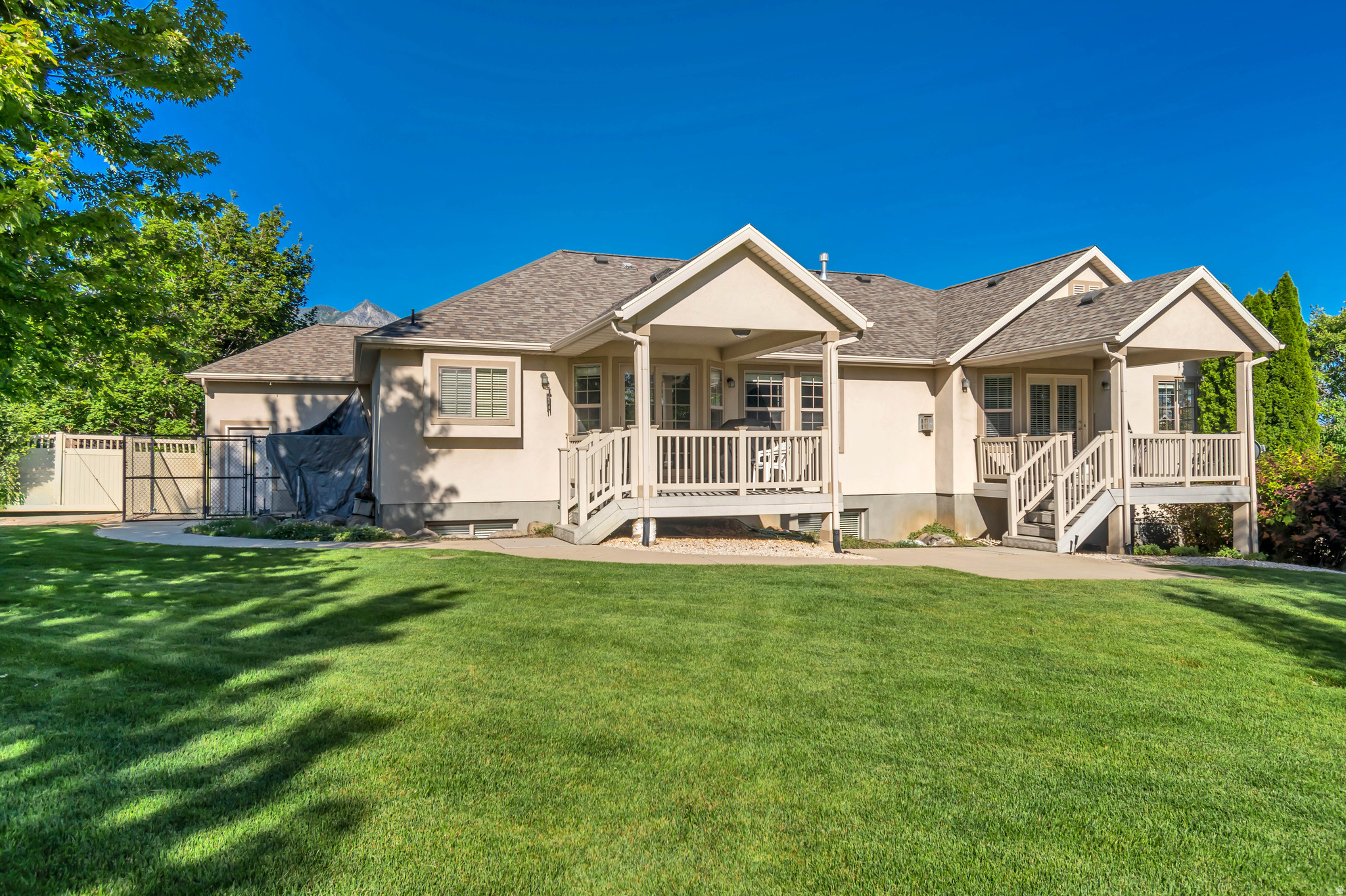 DRY CREEK - Residential