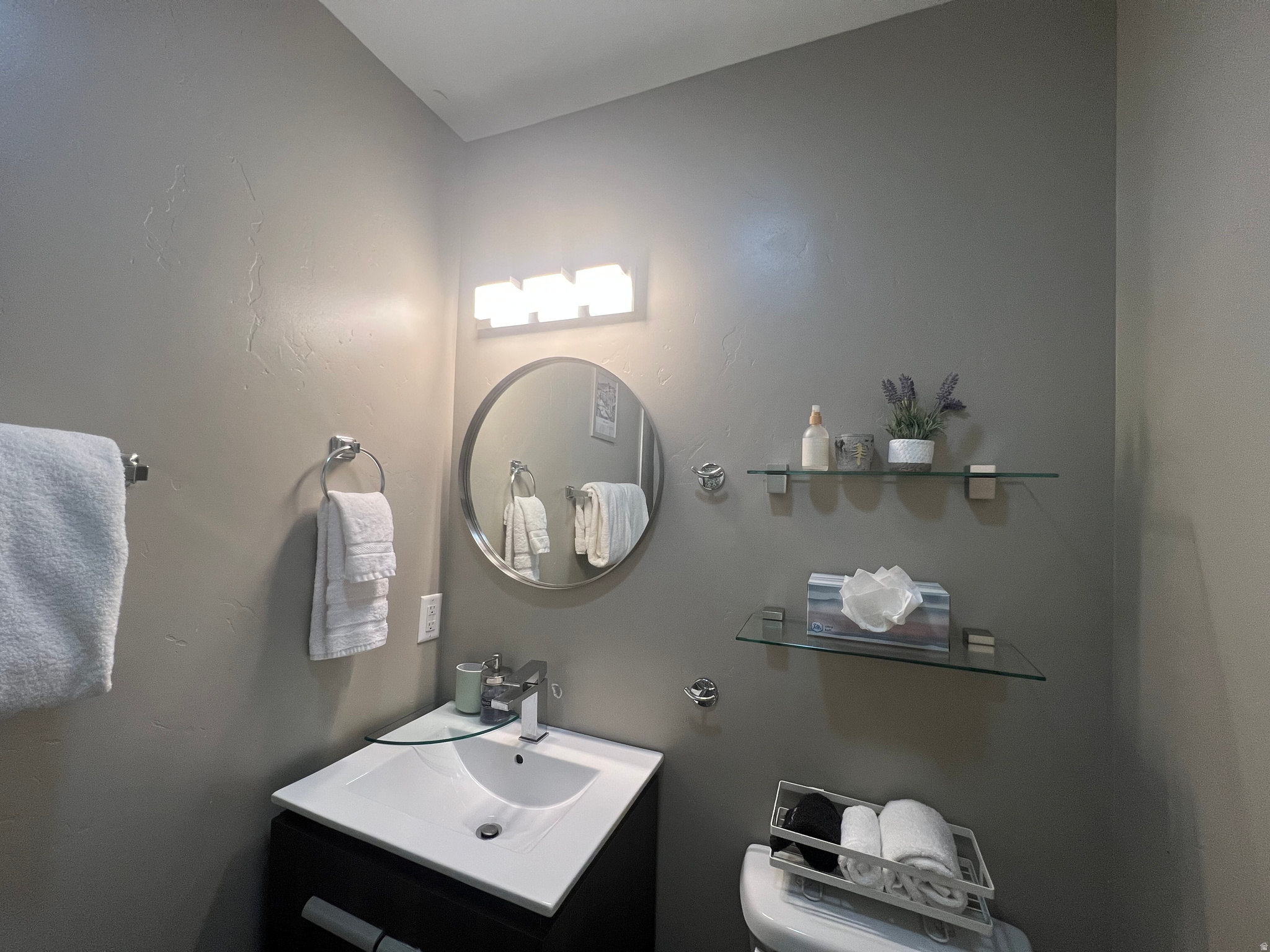 PROSPECTOR SQUARE CONDO - Residential