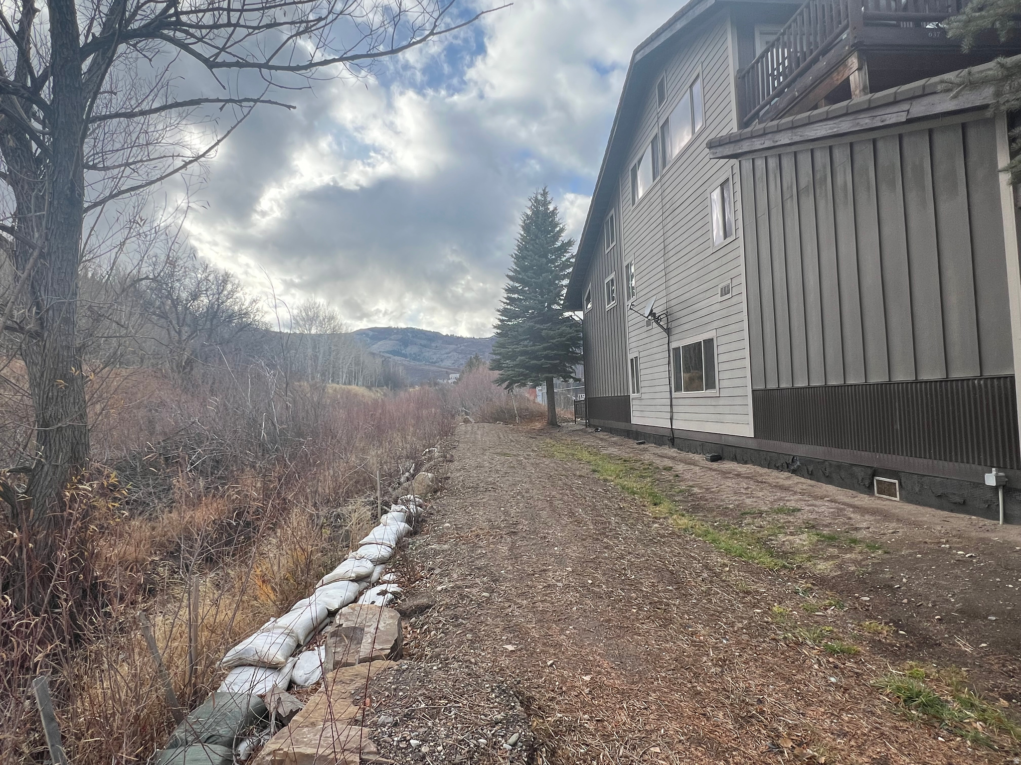 PROSPECTOR SQUARE CONDO - Residential