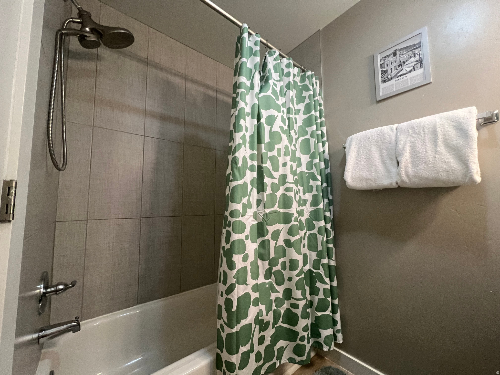 PROSPECTOR SQUARE CONDO - Residential