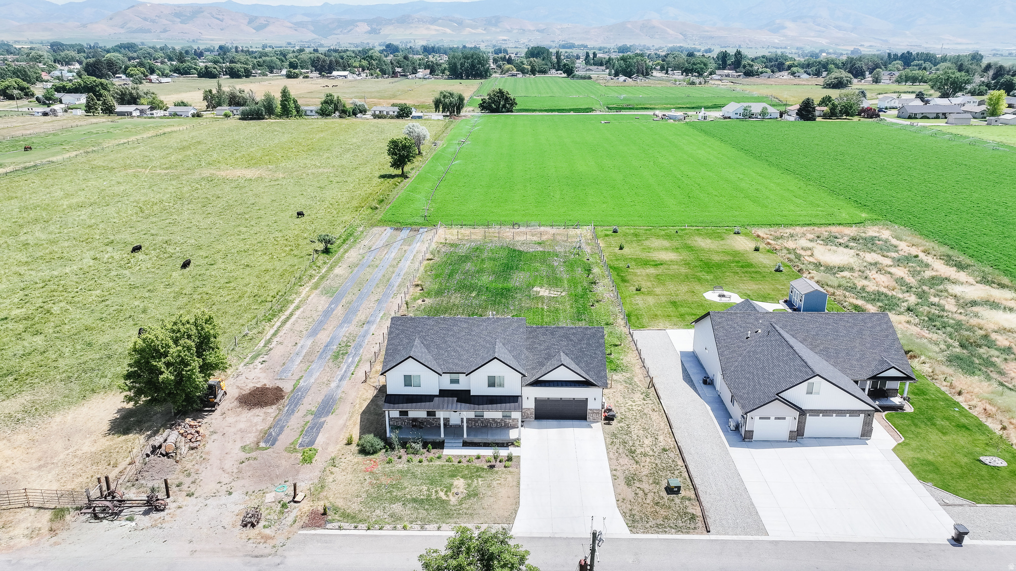 AMR5 MINOR SUBDIVISION - Residential