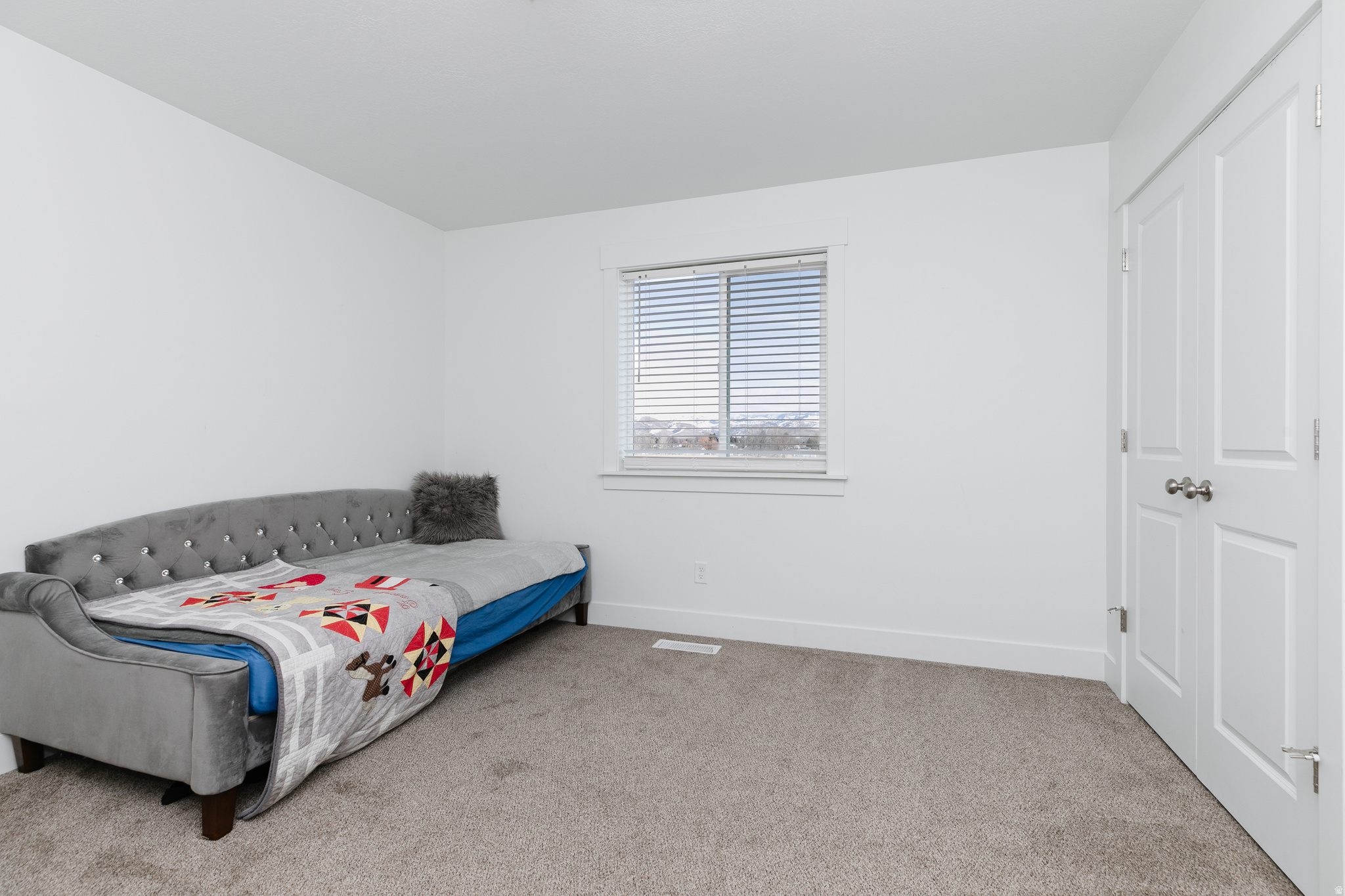 AMR5 MINOR SUBDIVISION - Residential