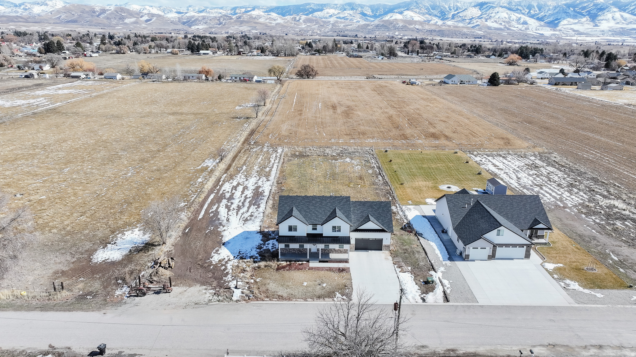 AMR5 MINOR SUBDIVISION - Residential