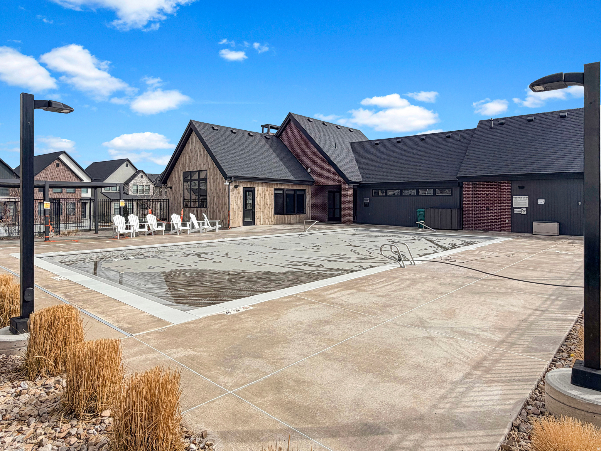 HOLBROOK SCANDIA COTTAGES - Residential