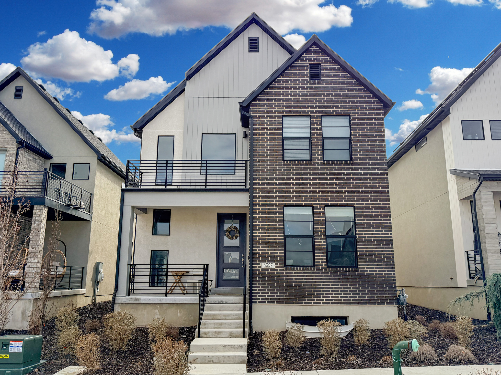 HOLBROOK SCANDIA COTTAGES - Residential