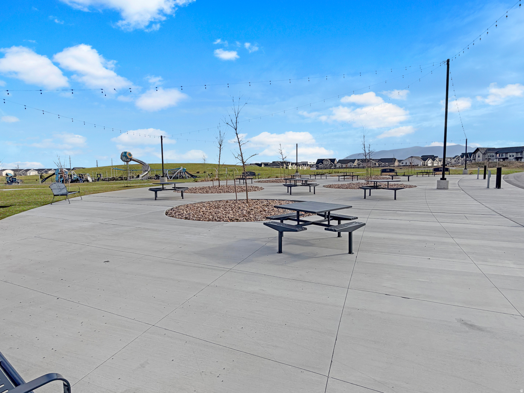 HOLBROOK SCANDIA COTTAGES - Residential