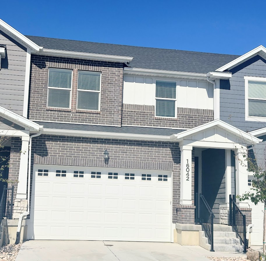 Welcome to Bringhurst Station in Bluffdale-minutes from Point of the Mountain, I-15, and the Silicon Slopes tech corridor. This move-in-ready 4-bed, 2.5-bath townhome features a vaulted main suite with walk-in closet, tankless water heater, and 600+ sq ft of bonus storage downstairs. Washer, dryer, and refrigerator all stay. Enjoy resort-style amenities: clubhouse with pool, multiple playgrounds, expansive green space, and direct access to walking and biking trails. The District and Mountain View Village are just minutes away.