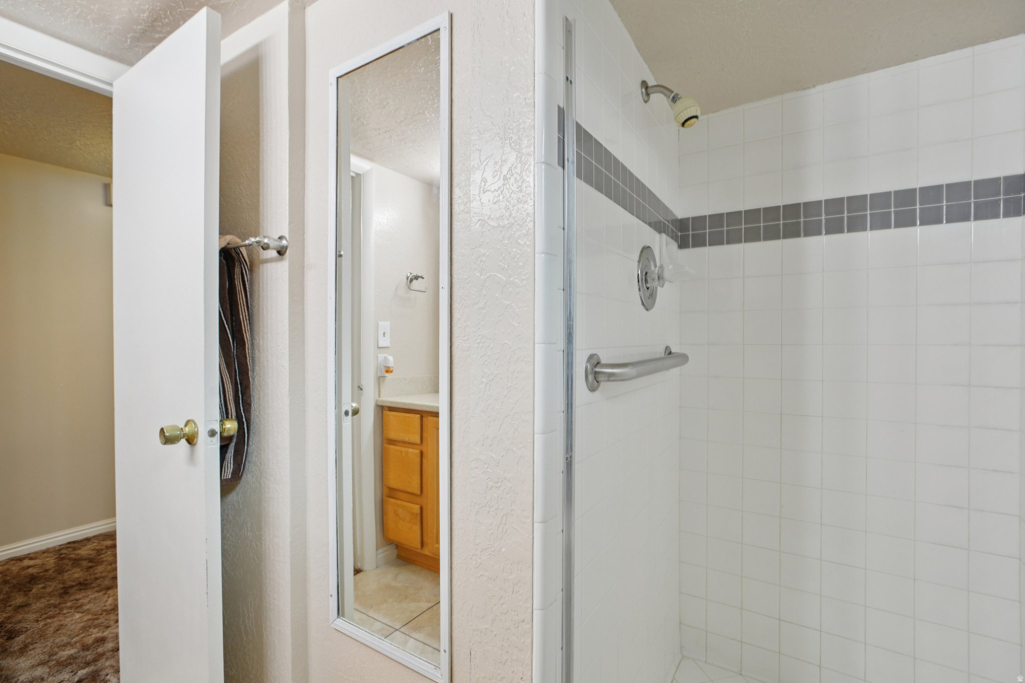 TIBBITT'S - Residential