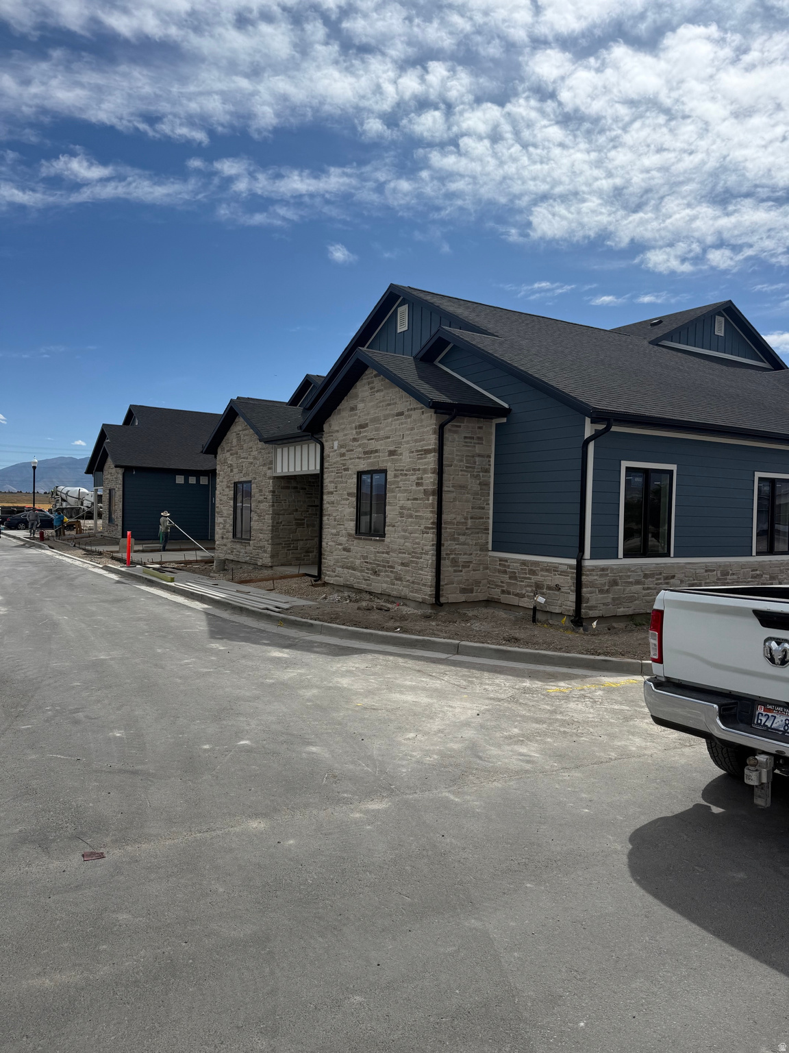 HEATHER ON PARKWAY - Residential