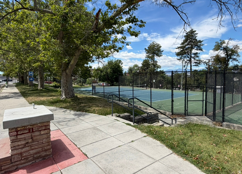 PLAT F - Residential