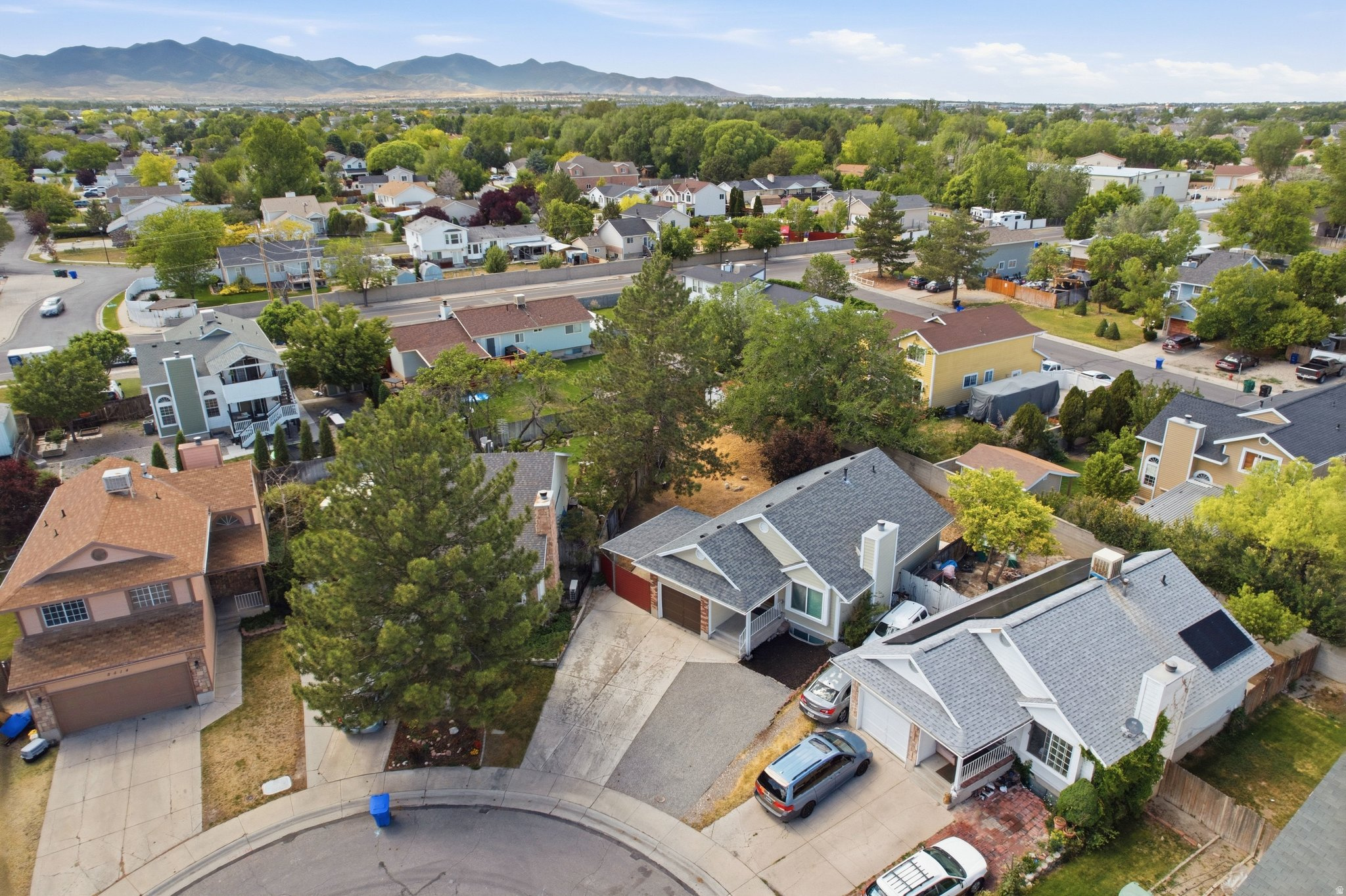 MEADOW GREEN FARMS - Residential