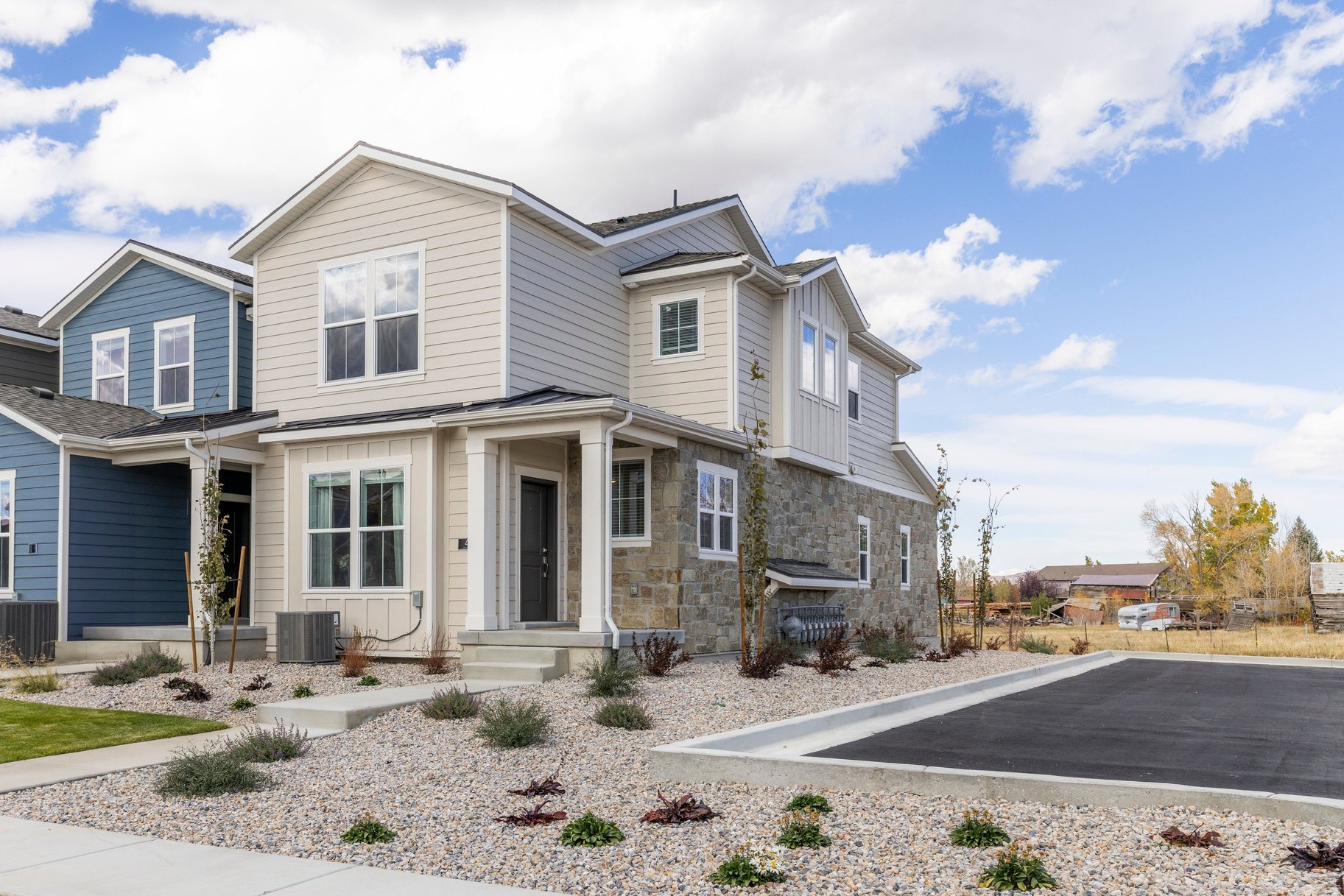 FRANCIS COMMONS - Residential