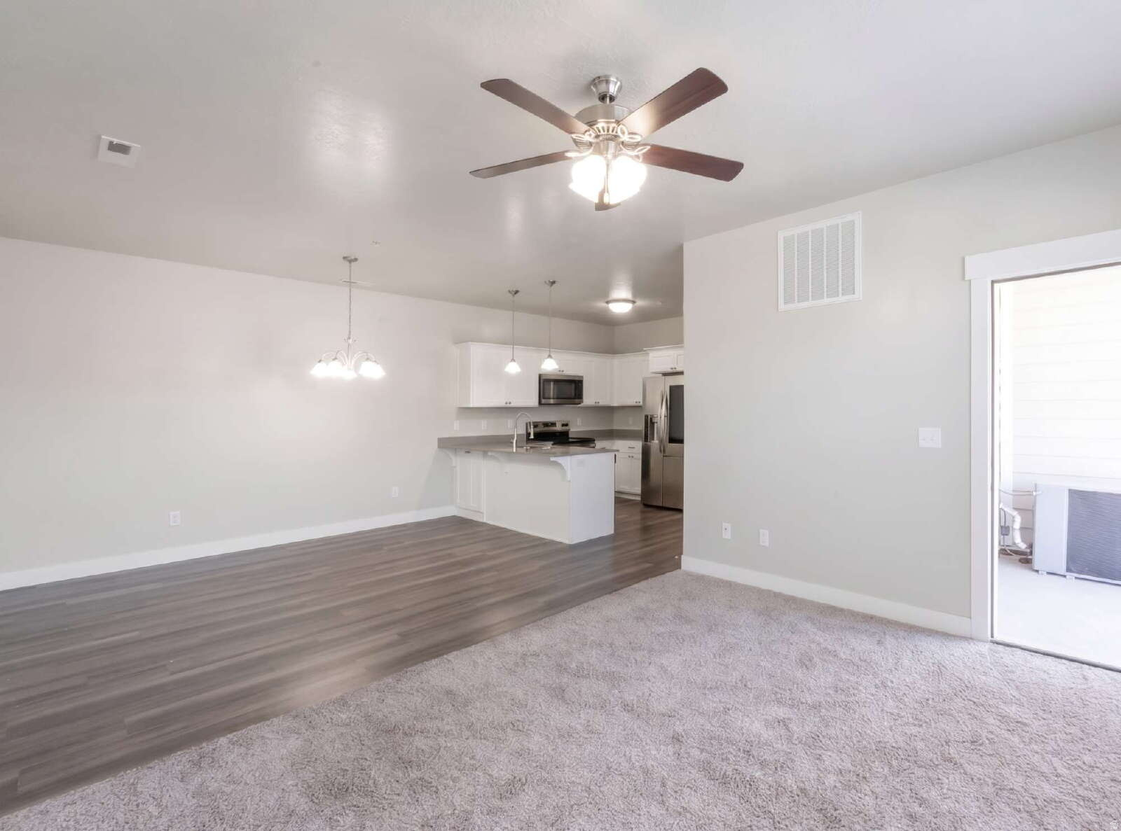 NORTH POINTE - Residential