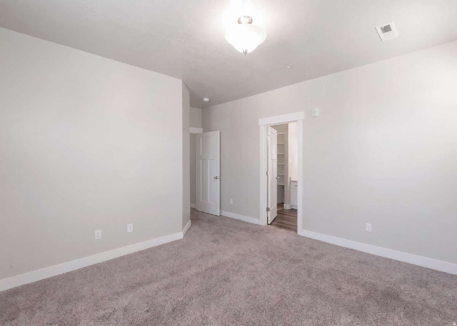 NORTH POINTE - Residential