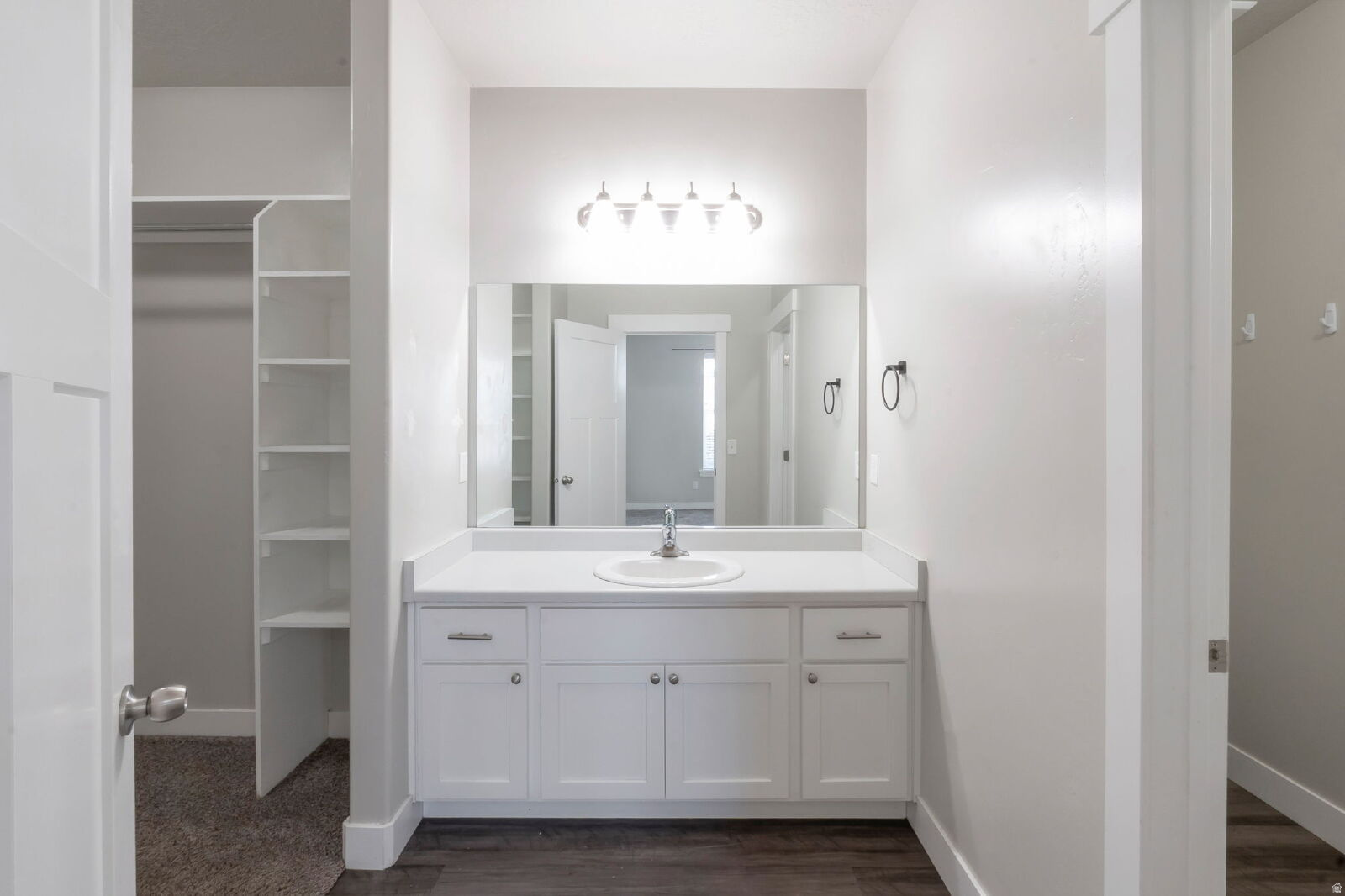 NORTH POINTE - Residential