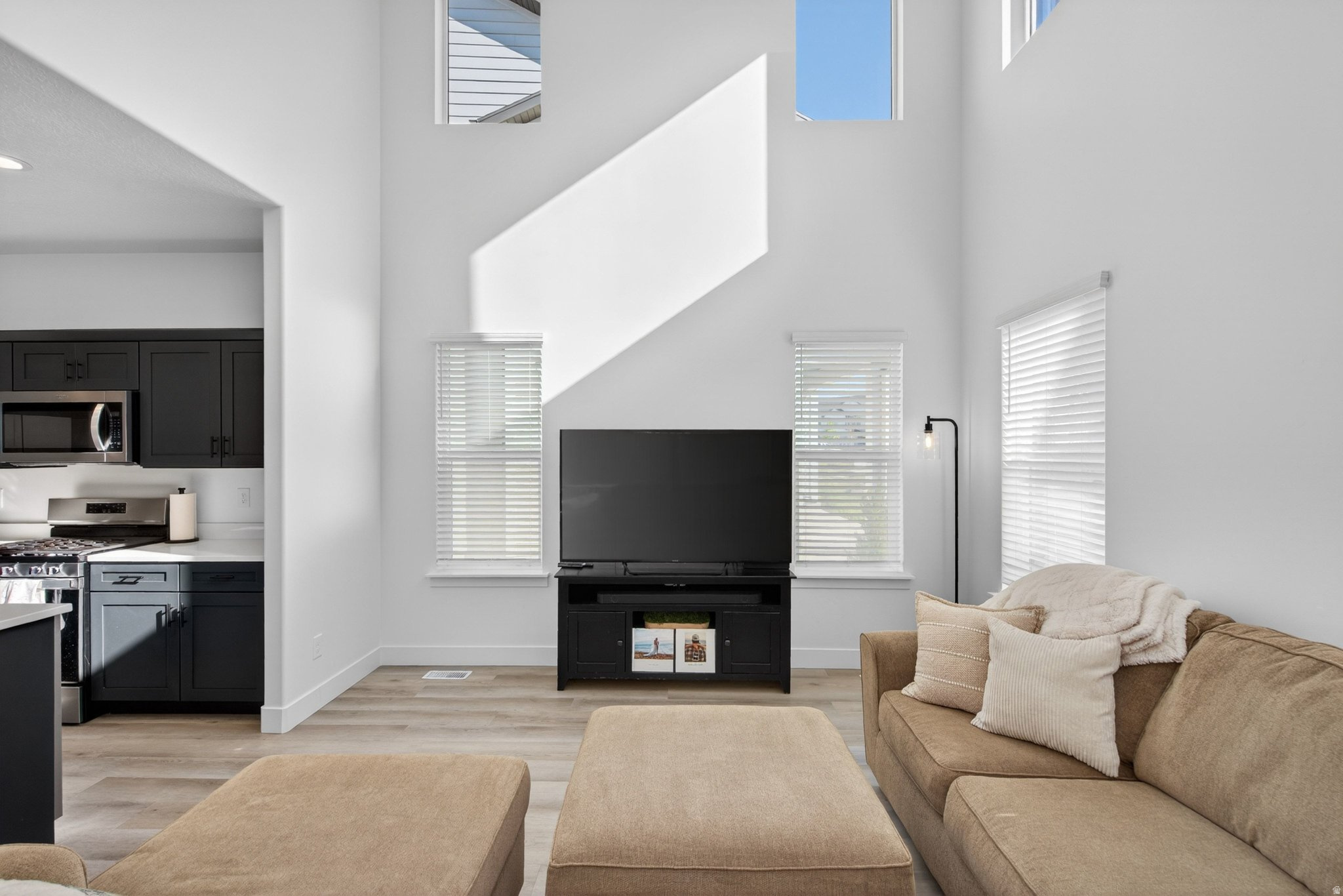 RIDGE - Residential