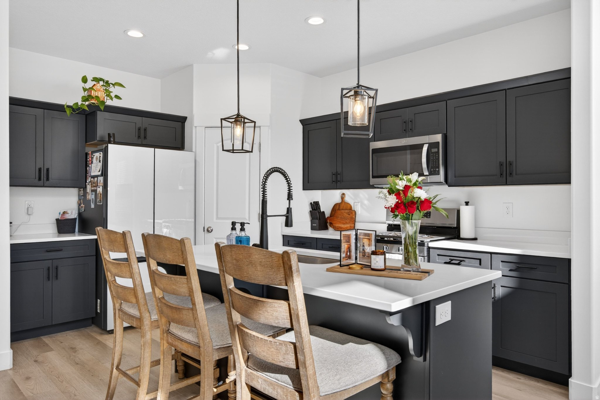 RIDGE - Residential