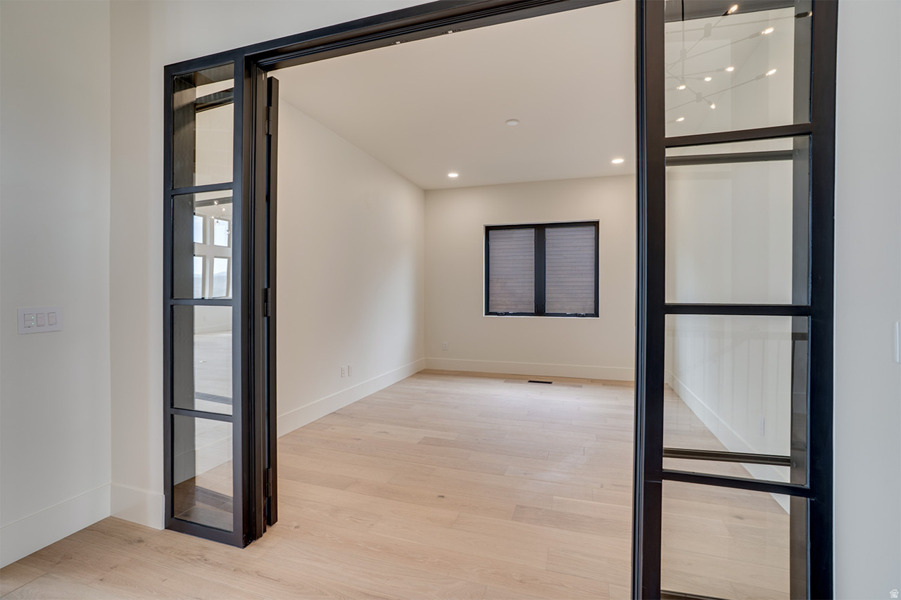 AMANTI LAGO - Residential
