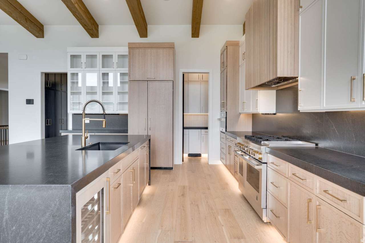 AMANTI LAGO - Residential