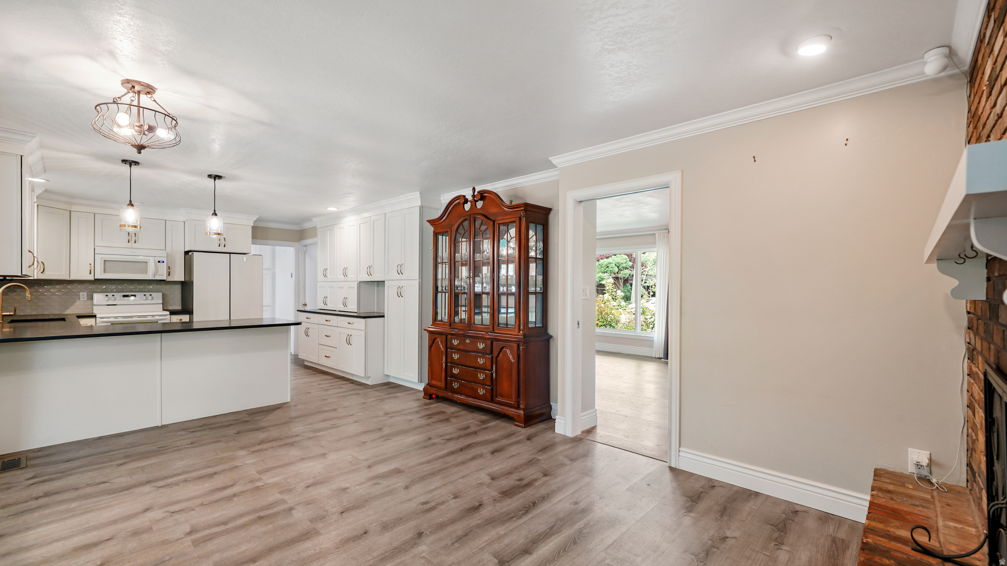 BURNING TREE ACRES - Residential
