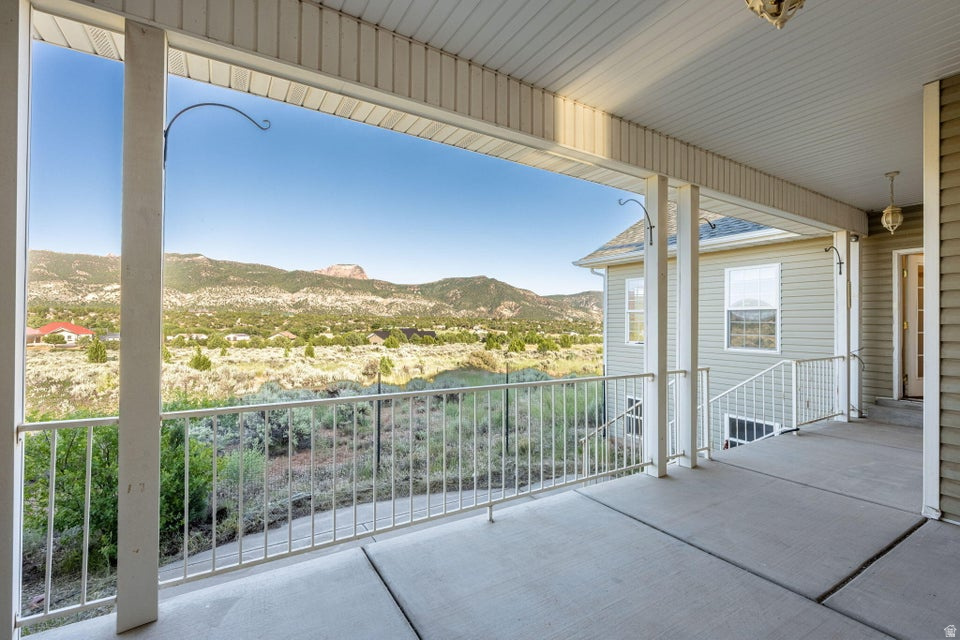 BLACKRIDGE RANCHES 3 - Residential