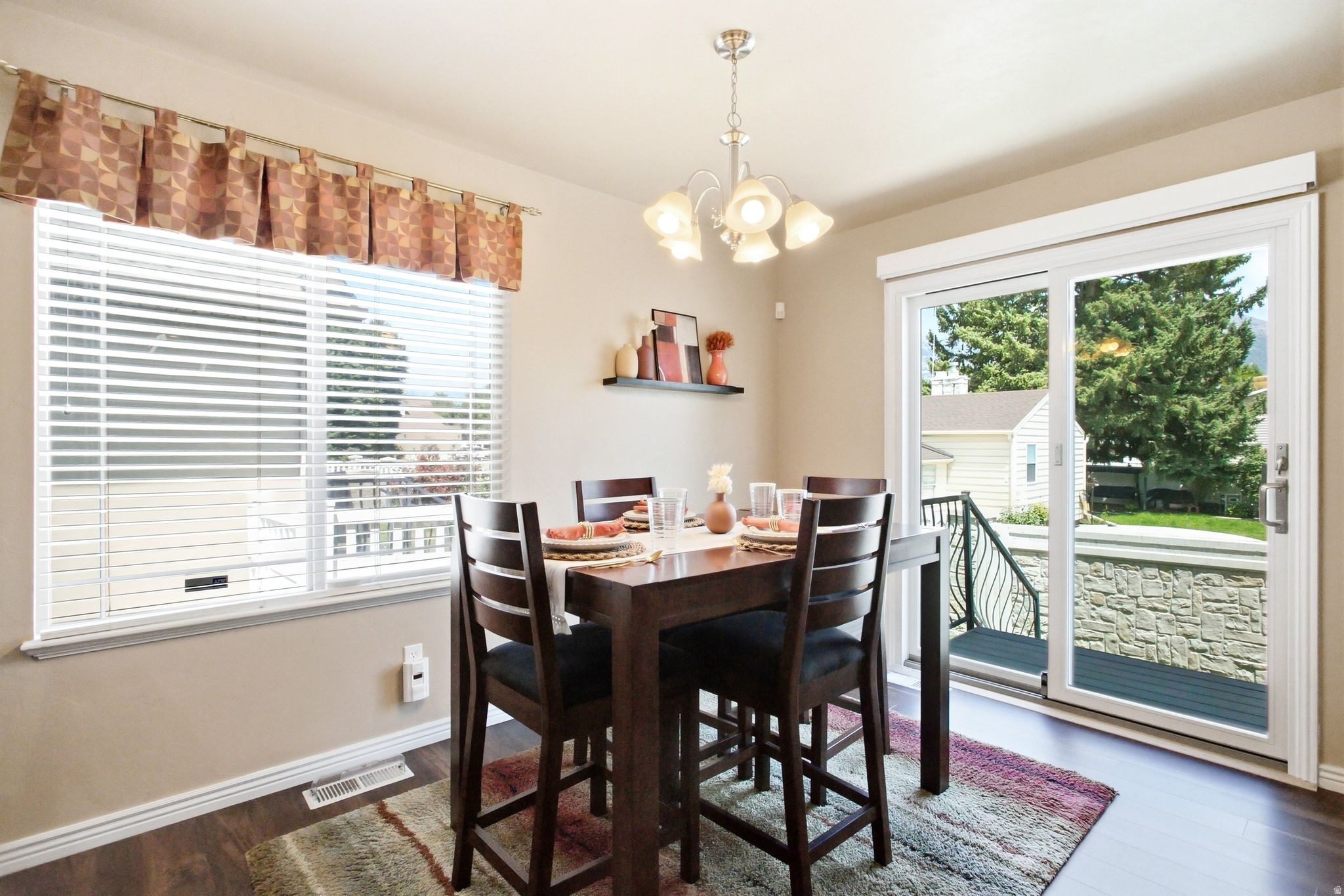 JOSHUA COURT - Residential