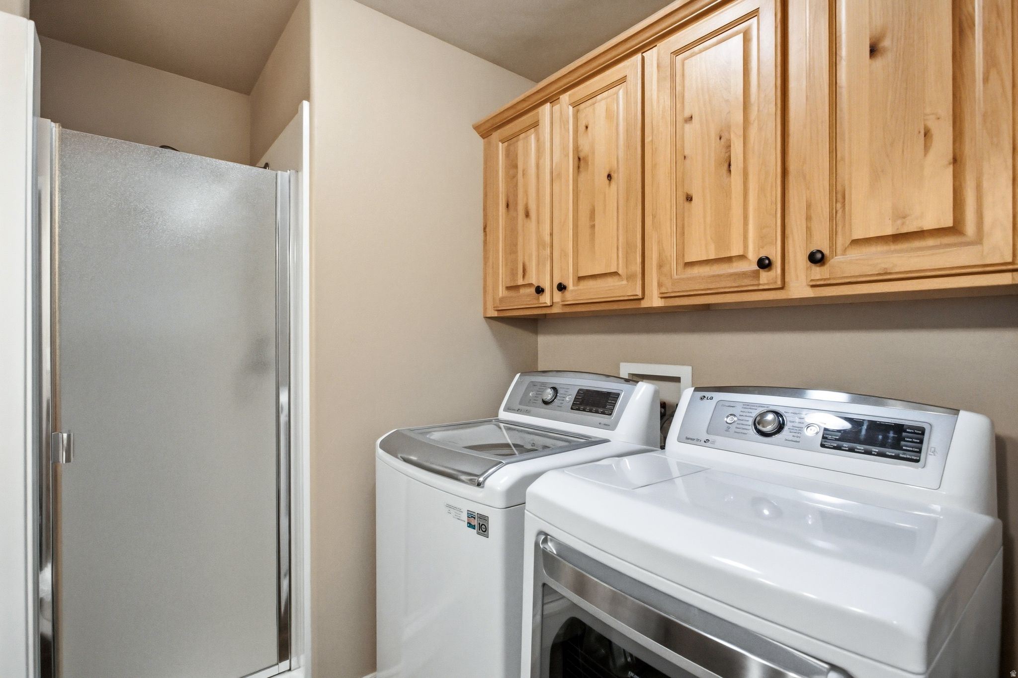 JOSHUA COURT - Residential