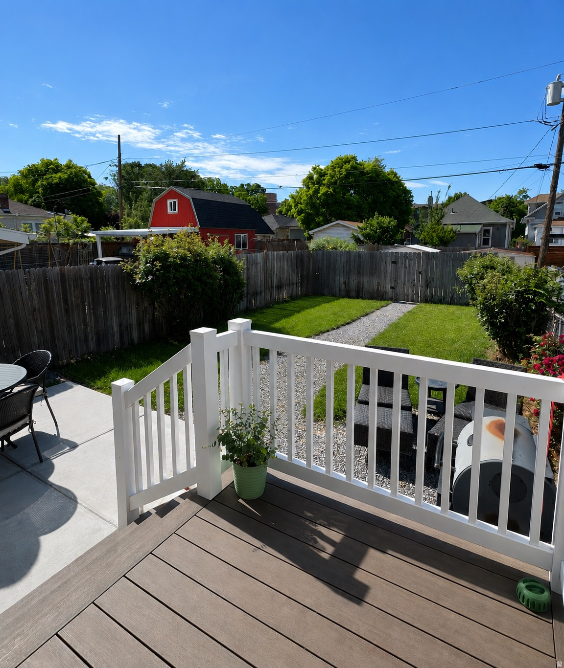 EAST WATERLO - Residential
