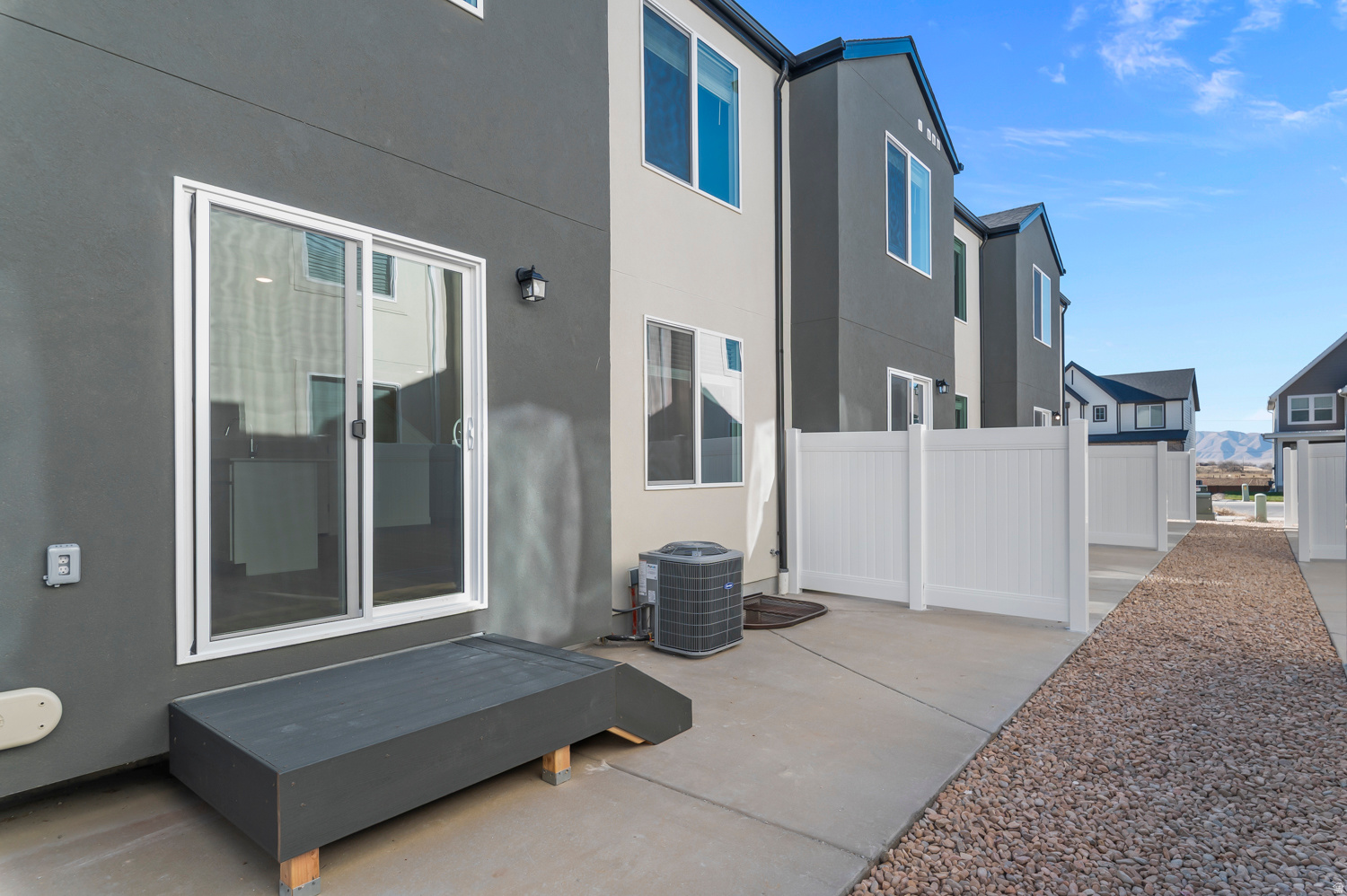 VIRIDIAN - Residential