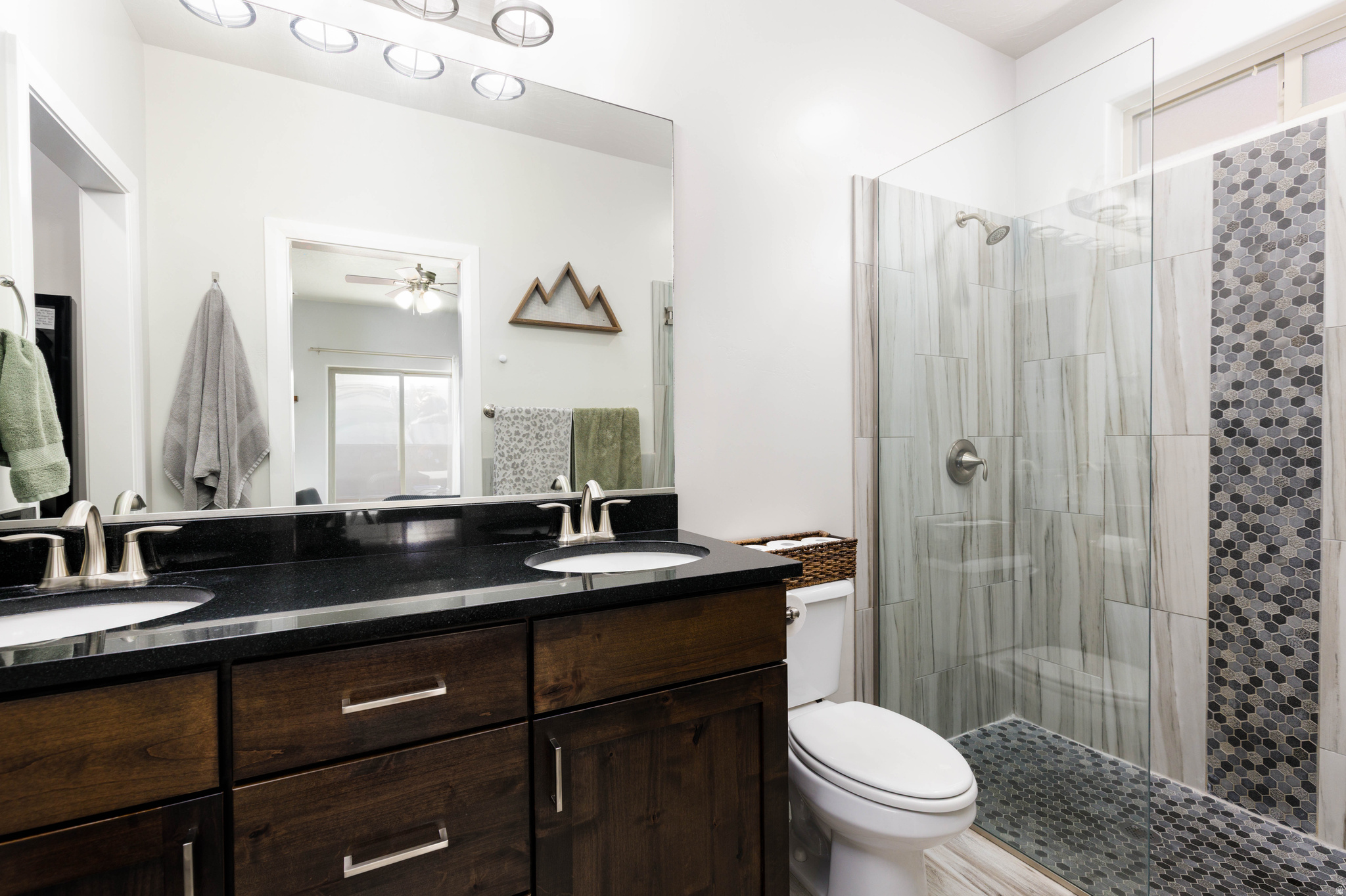 ZIONS GATE ESTATES PH 3 - Residential