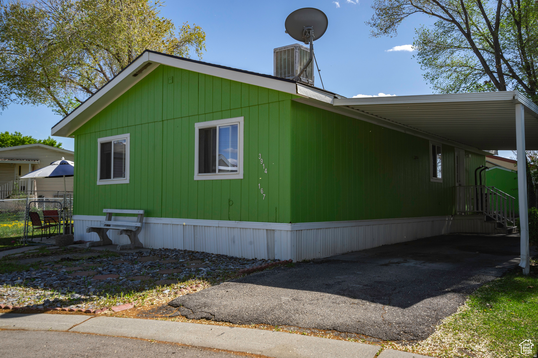 MEADOWBROOK - Residential