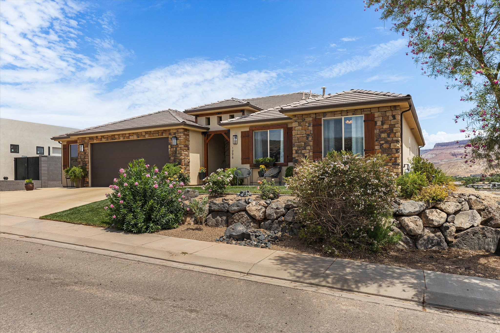 SUNSET RIDGE 3 AMD - Residential