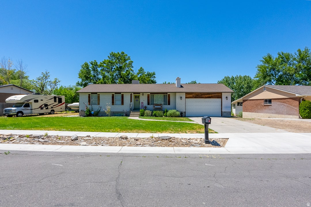 LITTLE WILLOW ESTATES - Residential