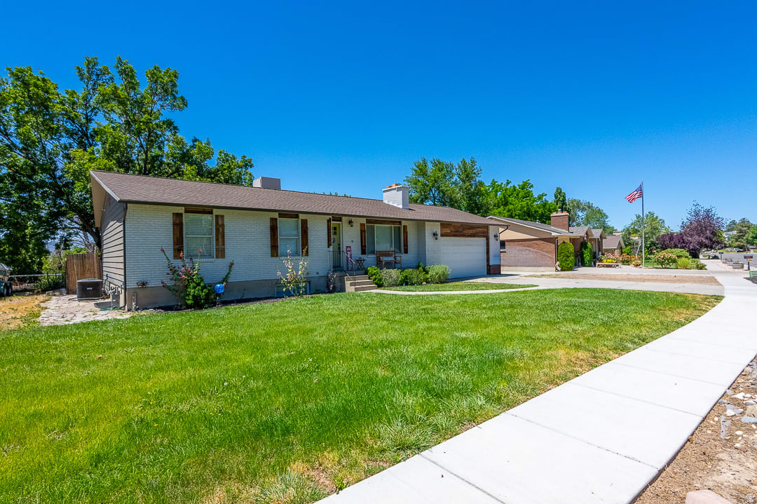 LITTLE WILLOW ESTATES - Residential