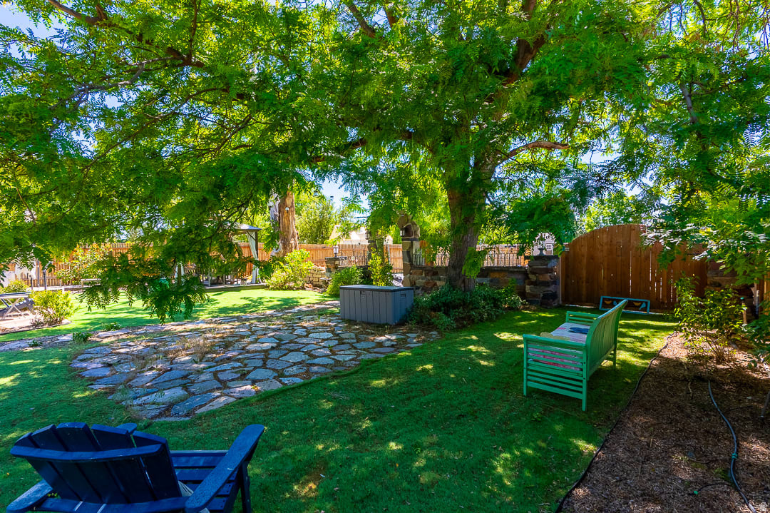 LITTLE WILLOW ESTATES - Residential