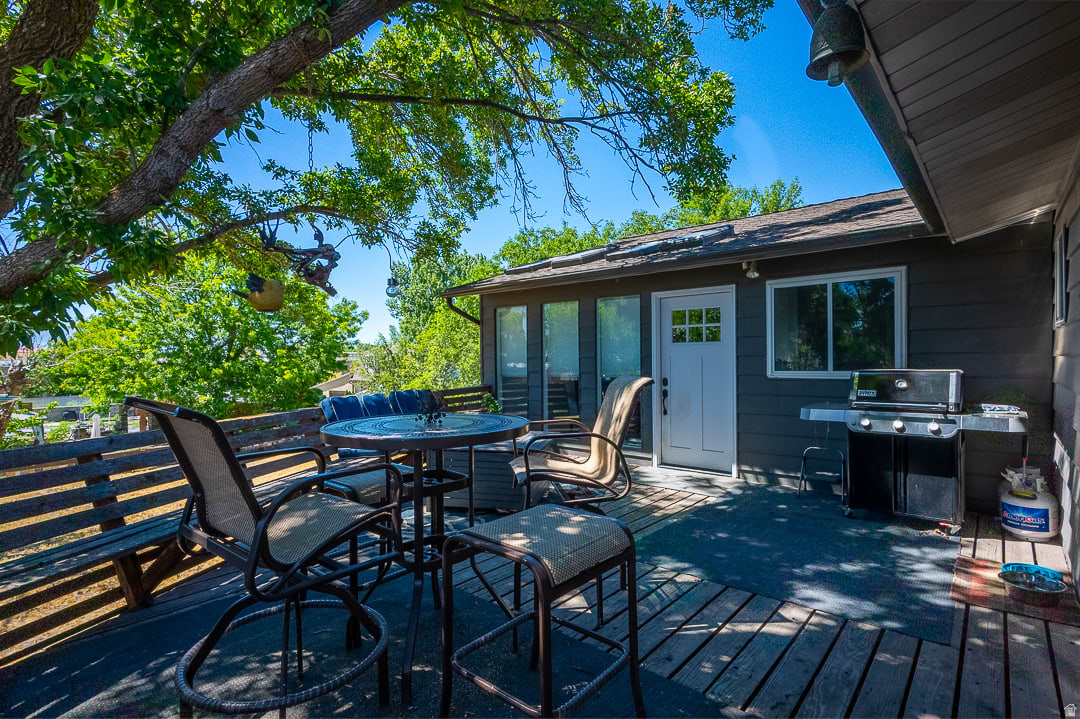 LITTLE WILLOW ESTATES - Residential